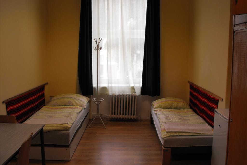 Mogyorodi Hostel Budapest Rom bilde